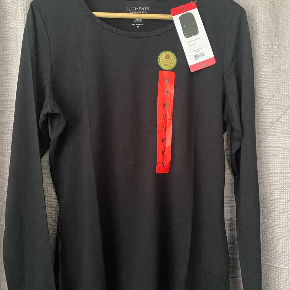 Segments Women's Black Long Sleeve Top